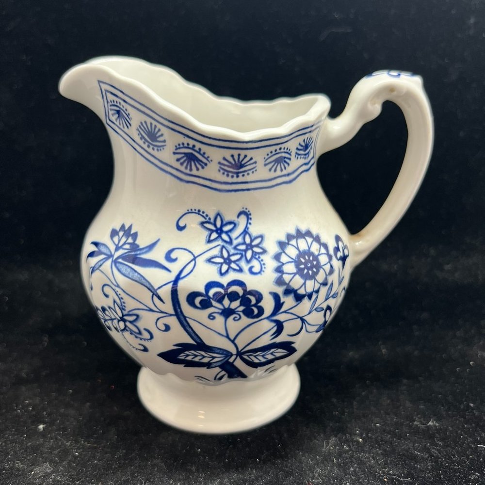 Vintage J & G Meakin Blue Nordic Creamer Classic White Made in England